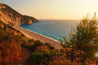 Lefkada - pohled na pláž Milos