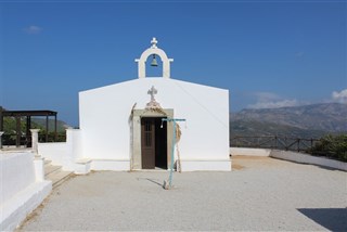 Skyros - kostelík Ag. Panteleimon s vyhlídkou