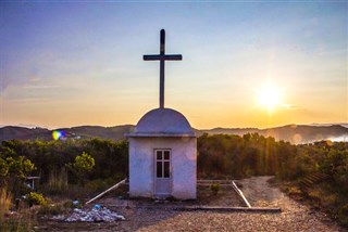 Korfu - kaplička nad Agios Stefanos
