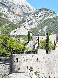 Černá Hora, starobylé město Stari Bar